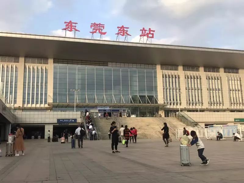 舒适车深圳北预约车